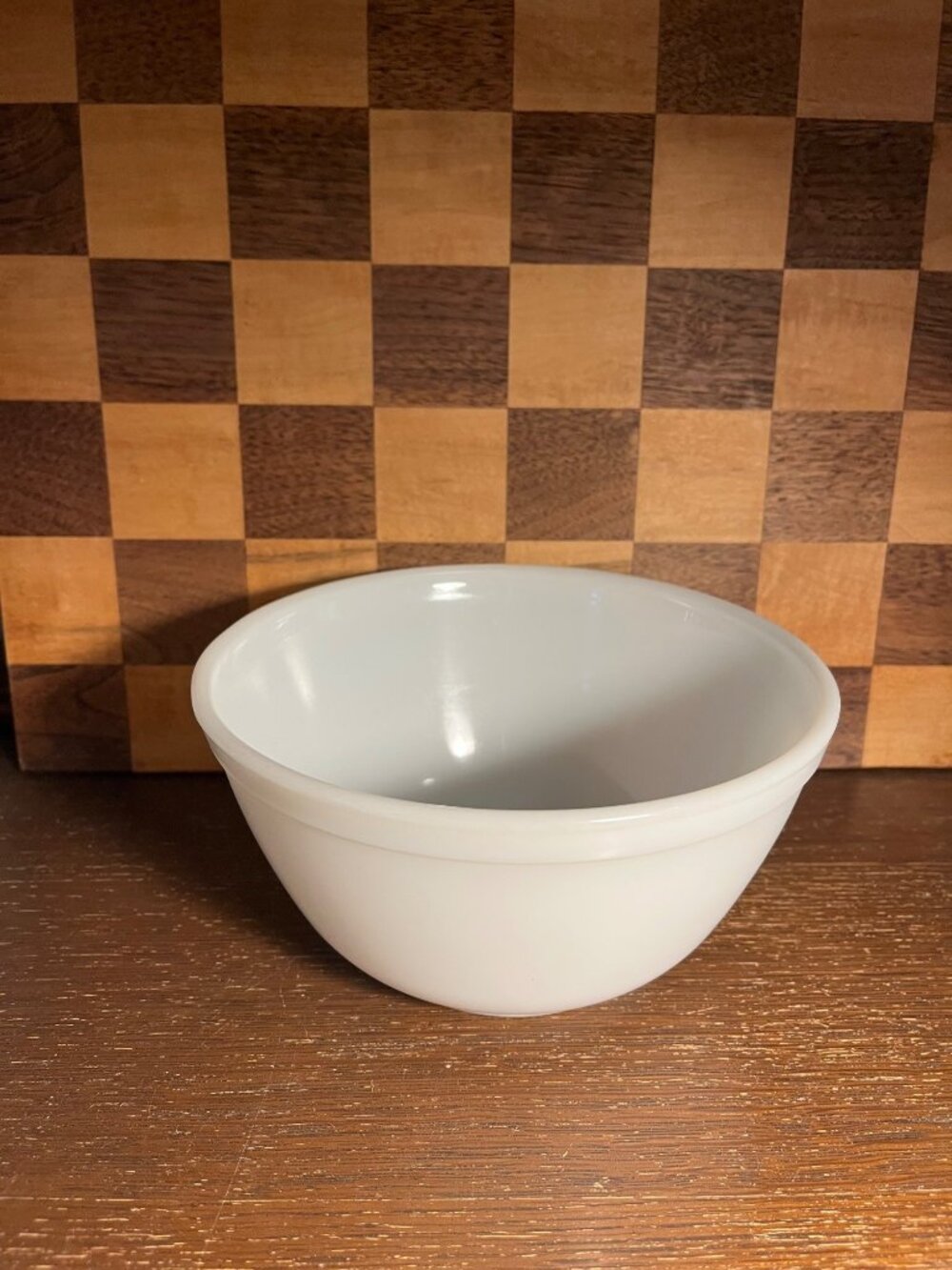 White Pyrex Mixing Serving Bowl A133